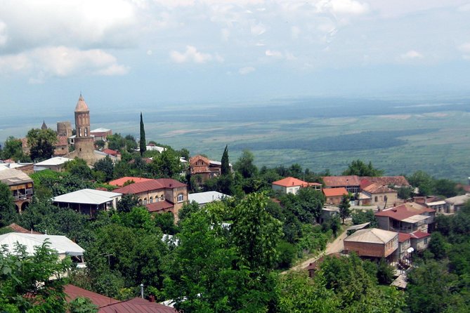 17 Day Private Tour through Georgia - Tbilisi First Look: Sameba, Metekhi, Narikala, and Abanotubani