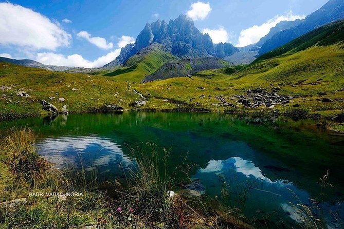 2-Day Private Tour to Kazbegi from Tbilisi - Who should book this private Kazbegi tour