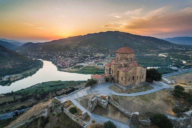 3 Days Georgia Tour package - Day 1 in Tbilisi and Mtskheta: Churches, Views, and Old-City Texture