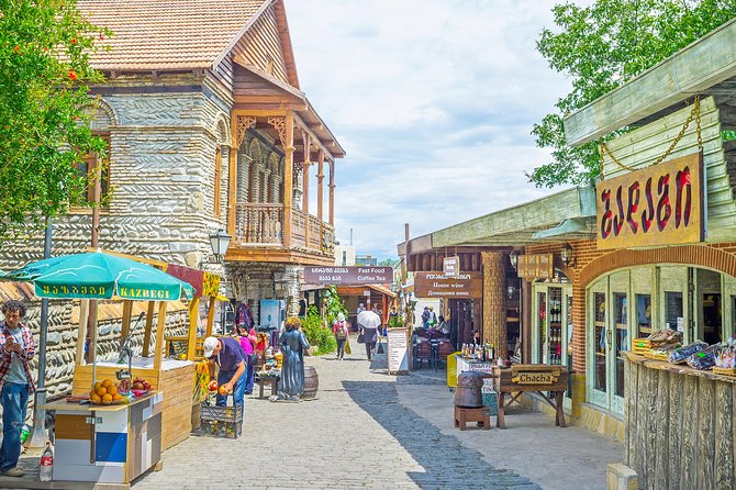 3 days tour package-Short break holiday in Georgia - Gudauri, Stepantsminda, and Gergeti Church: the mountain day that drives the whole trip
