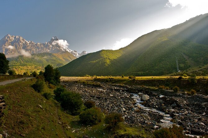 3 full day private tours in Georgia - What you really get from a private guide, beyond the drive time