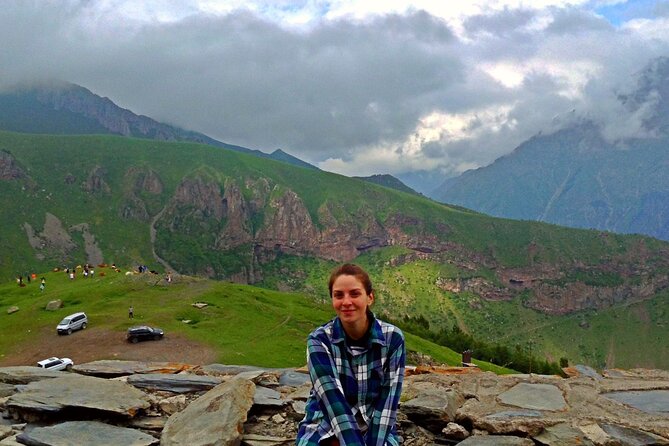 4-day tour by Visit-Geo - Take a glimpse on Georgia! - Kazbegi mountain day: Ananuri, Cross Pass, Peoples Friendship, and Gergeti 4x4