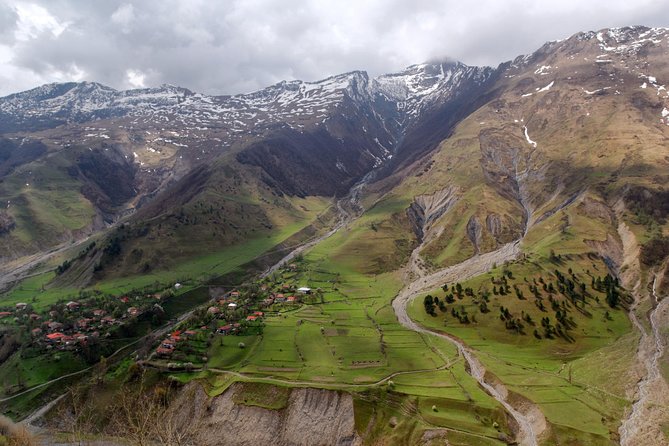 Adventure in Caucasus – Private Tour to Jinvali, Ananuri, Gudauri, Kazbegi - Where Gudauri and Kazbegi Fit In on the Drive