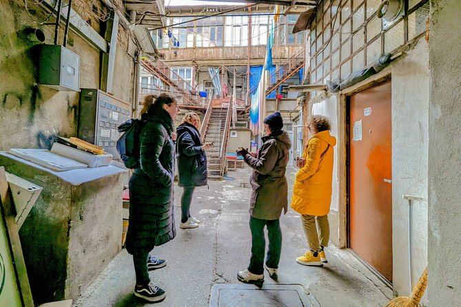 Alternative walking tour New Tiflis and backstreets - Key highlights you will feel during the walk