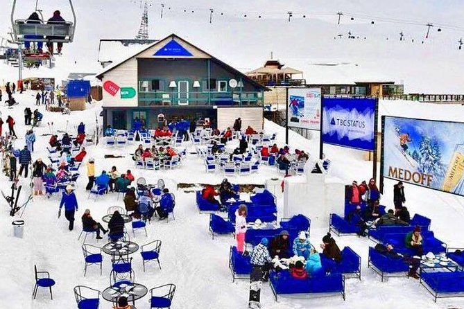 Ananuri, Gudauri ski resort, private tour - A Ski and Castle Day on the Georgian Military Highway
