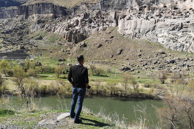 Borjomi - Rabati -Vardzia Private Full Day Tour from Tbilisi - Borjomi Central Park: Mineral Springs, Romanov Palace, and the Green Monastery