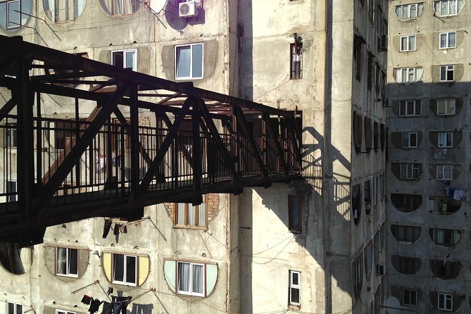 Brutal Tbilisi: Urban exploration and untold stories - Meeting Point at Rose Revolution Square: How the Day Starts