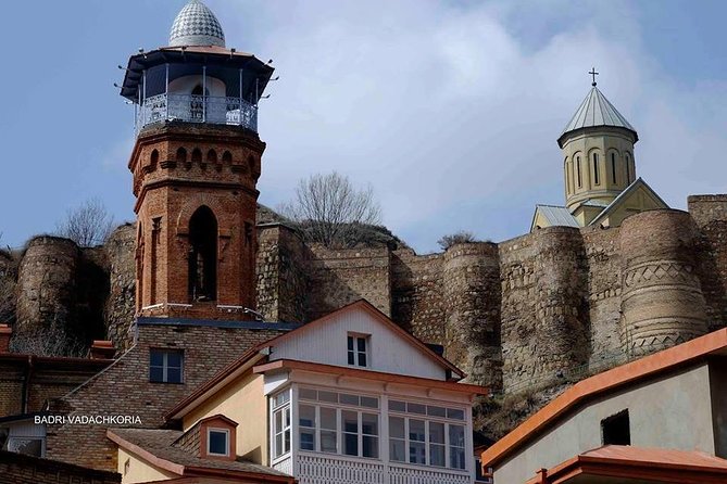 Classic Tbilisi Walking Tour - Bridge of Peace: modern design over the Mtkvari River