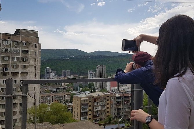 Concrete Giants Tour - Soviet architecture beyond postcards: interiors, mosaics, and apartment blocks