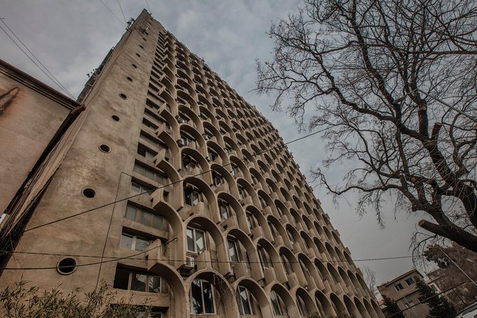 Concrete Giants Tour - Tips to get more from the guide-led history