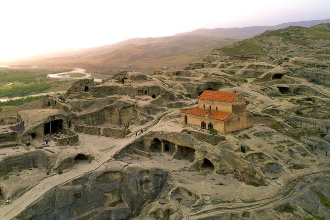 Day Trip to Mtskheta Gori and Uplistsikhe - Uplistsikhe Cave Town: Uneven Steps, Big Views, and a Real Feeling of Age