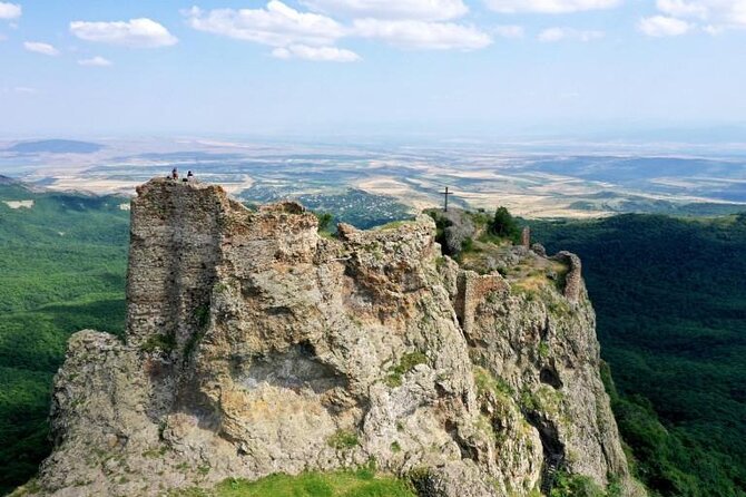 Diamond Bridge Dashbashi Shavnabada& AZEULA fortress PRIVATE Trip - Pickup to drop-off: a 7 to 10 hour loop from Tbilisi