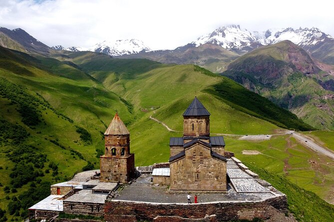 From Tbilisi: 4-day Tour in Georgia with Airport Transfers - Key things that make this tour work