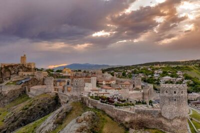 Vardzia, Rabati Castle & Borjomi Tour with Guide