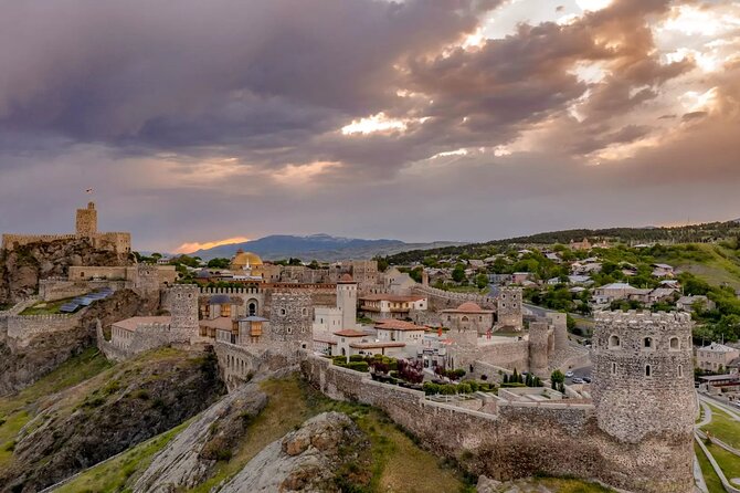 From Tbilisi: Vardzia, Rabati Castle & Borjomi Tour with Guide - Borjomi Central Park, Blue Dome Mineral Water, and Cable Car Time