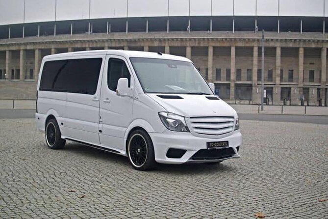 GEORGIA Intercity Transfers and Shuttle Service - Tbilisi to Gudauri by private car, the stress-free version