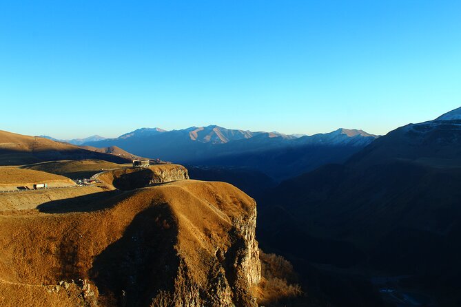 Georgian Essence: Cultural Immersion in a week - Entering Georgian Motifs, One Day at a Time