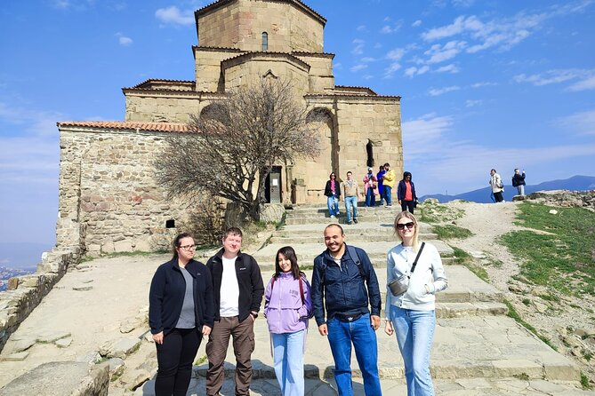 Group Day Tour of Mtskheta,Jvari,Samtavro - Getting there from 15 Abano St at 12:00 (and staying relaxed)
