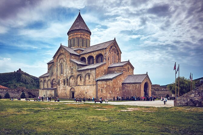 Group Day Tour of Mtskheta,Jvari,Samtavro - Stop 3: Samtavro Church and the royal tombs tied to King Mirian III
