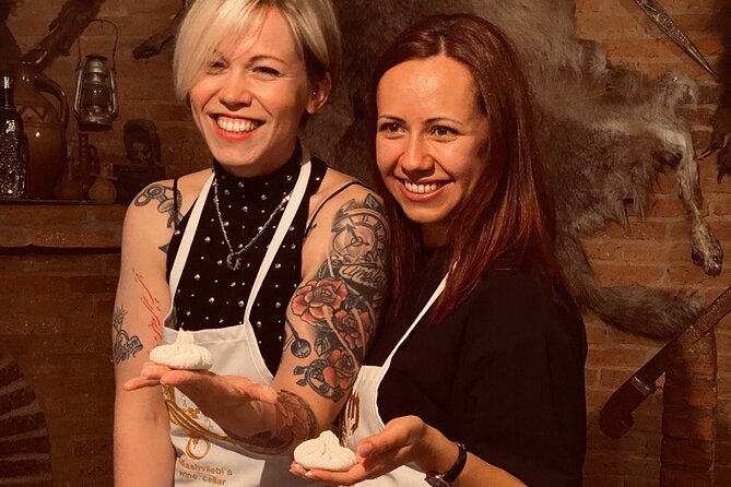 Half-Day Famous Georgian Supra Feast - The Winemaker Family House and the Khinkali and Khachapuri Masterclass
