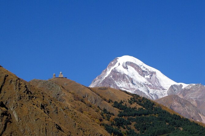 Jvari Monastery, Ananuri, Gudauri, Kazbegi Group & Private Tour - Who should book this private Kazbegi circuit, and who should skip it