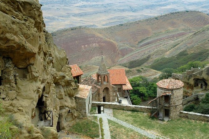 Kakheti: David Gareji Sighnaghi Bodbe & Rainbow Mountains - Key things I would not miss