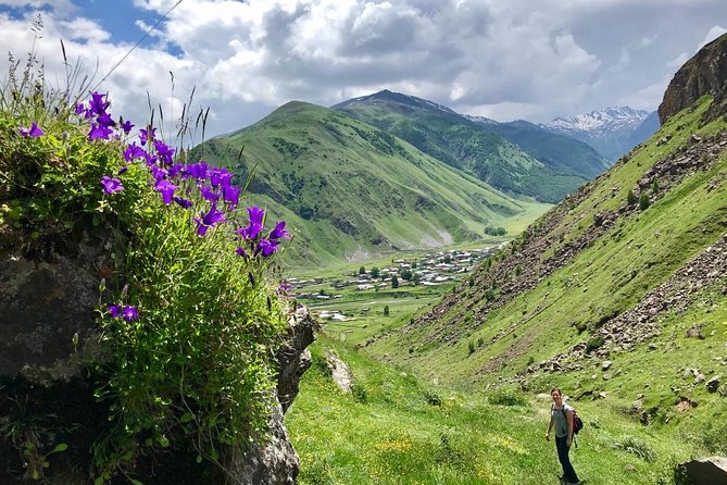 Kazbegi Day Trip (Jinvali, Ananuri, Gudauri, Gergeti church) - Zhinvali Reservoir: dam views and a quick Aragvi intro