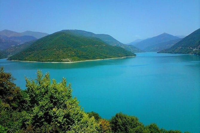 Kazbegi Full-Day Private Tour with Scenic Stops from Tbilisi - The Aragvi River Pause: Short Stop, Big Context