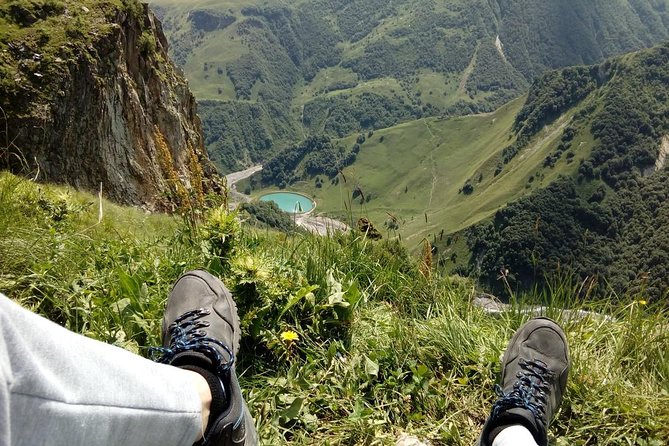 Kazbegi & Gudauri group tour from Tbilisi - Stop 4: Gudauri ski resort, when winter makes the call