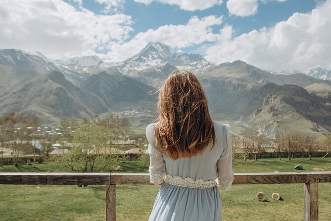 Kazbegi&Gudauri Small group tour including hotel pick up/drop-off - Zhinvali Water Reservoir and Pasanauri: quick stops with strong payoff