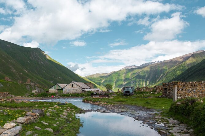 Kazbegi - One Day Private Trekking Tour to Truso Valley - Stop 2: Zakagori Fortress near Russia, via Kasari Canyon