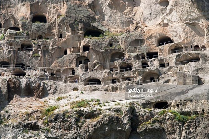 LEGENDARY PLACES OF GEORGIA: VARDZIA, BORJOMI, RABAT.( Group Tour) - Guides and language: how to protect your English experience