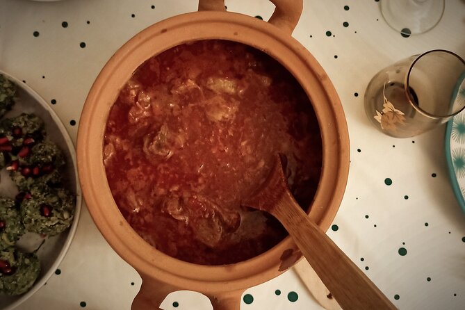 Maia and Nina's Magic Kitchen - Dinner at the table: why Georgian food tastes better together