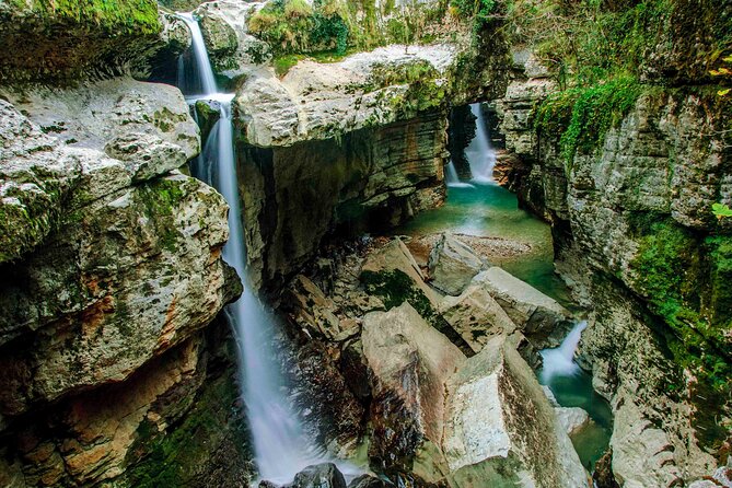 Martvili Canyon, Prometheus Cave, Kutaisi. from Tbilisi. (group tour) - Meals and snacks: how to handle lunch without losing hours