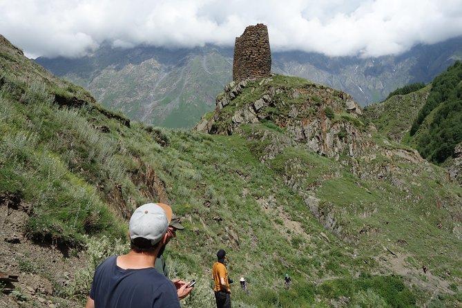 Military Road Marvels: Ananuri, Kazbegi & Khinkali Masterclass - Gergeti Trinity Church: 4-Wheel Drive, Then the Guided Hike