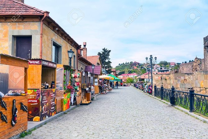 Mtskheta - Jvari - Samtavro, the cradle of Georgian Christianity. (group tours) - Stop 3: Samtavro Convent and the blackberry bush linked to Saint Nina