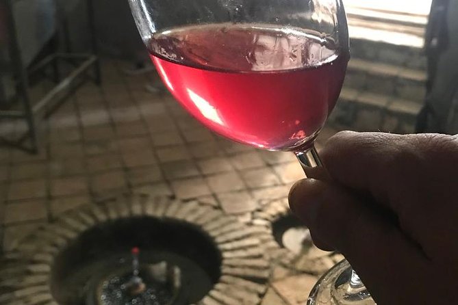 Natural Wine Tour to Kartli region, lunch & wine tasting at Andro Barnovi - From Jvari Monastery near Mtskheta to the Kartli wineries