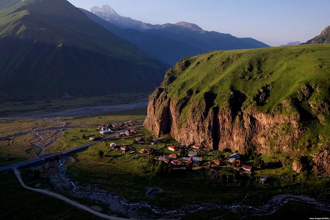 Private 1-Day Tour to Kazbegi & Gergeti Trinity Church - Private guide quality matters more than you think