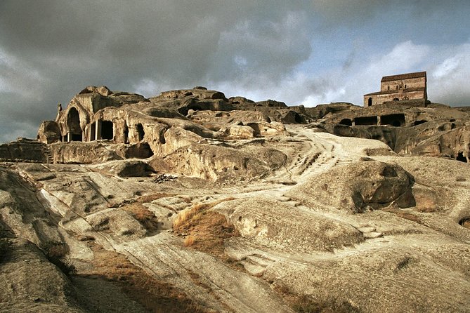 Private 4-Day Tours & Transfers from Tbilisi to Top Georgia Spots - Tbilisi Highlights Loop: Meidan Bazaar, Old Town, Sulfur Baths, And Mtatsminda Views