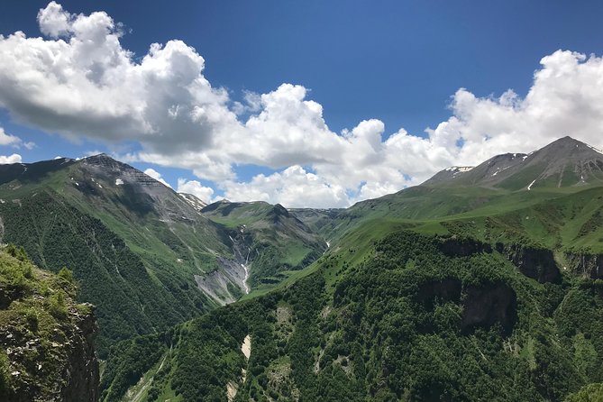 Private Day Trip to Gudauri and Kazbegi from Tbilisi via Jvari and Mtskheta - Morning in Mtskheta: Svetitskhoveli first, then Jvari for the big picture
