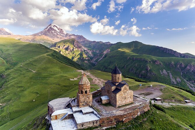 PRIVATE Day-Trip to Kazbegi (The most popular tour in Georgia) - The guides are the secret sauce