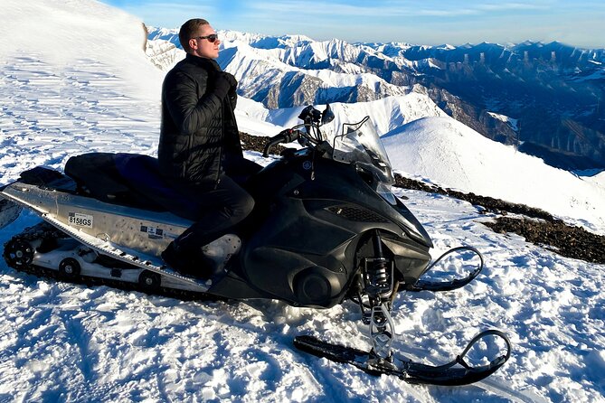 Private Effortless transfer from Tbilisi to Gudauri ski resort - Driver support that actually helps, Russian and English included