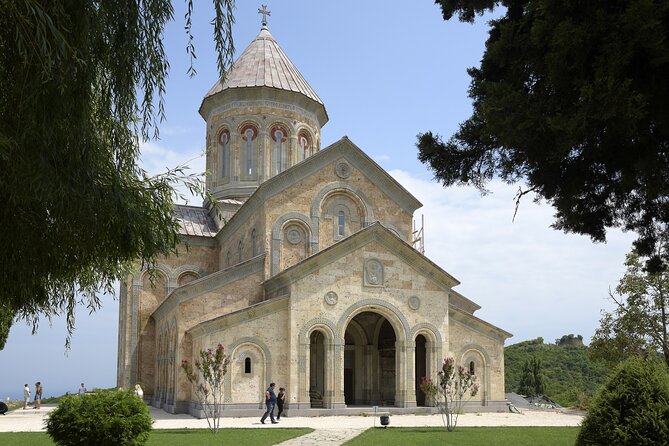 Private Kakheti Tour organic Wine Tasting with Lunch - Stop 5: Sighnaghi Great Wall walk with valley and Caucasus views