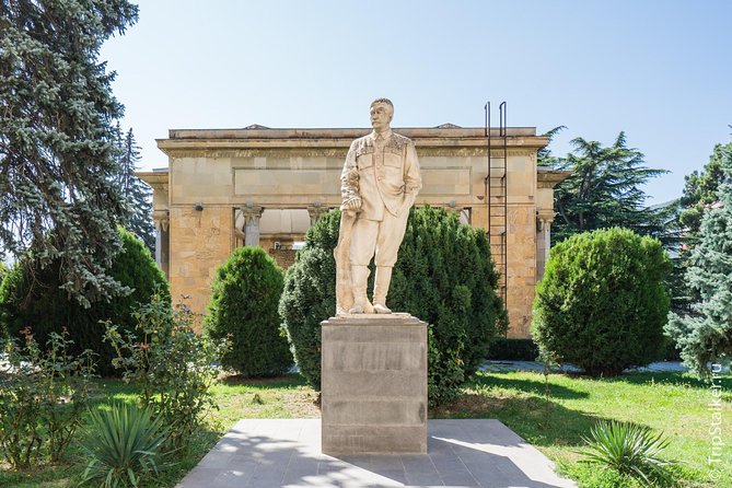 Private Tour to Mtskheta Stalin Museum Uplistsikhe Caves - From Tbilisi to Mtskheta, Gori, and Uplistsikhe: how the day connects