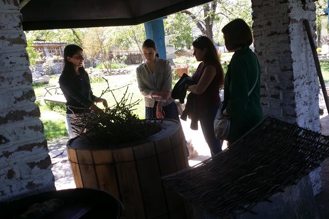 Private Wine Tour to Kakheti from Tbilisi - Lunch Among Vineyards: Where the Day Becomes a Real Meal