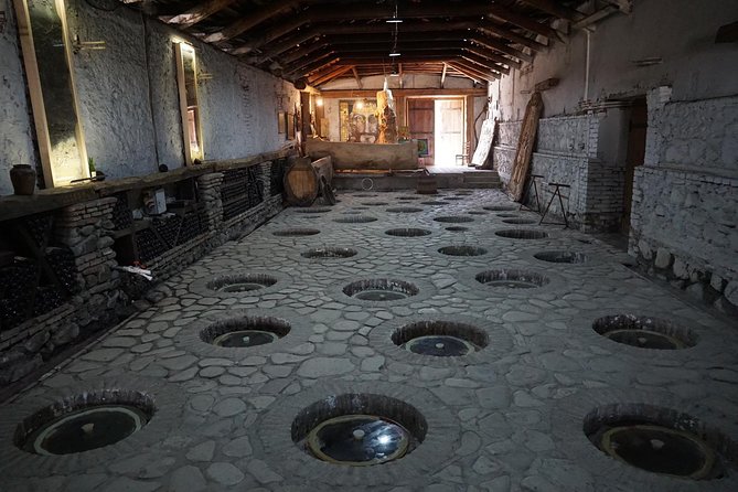 Secrets of Kakheti: Wine & Home-Cooked Lunch - Stop 4 in Sighnaghi: City of Love streets and the ramparts walk