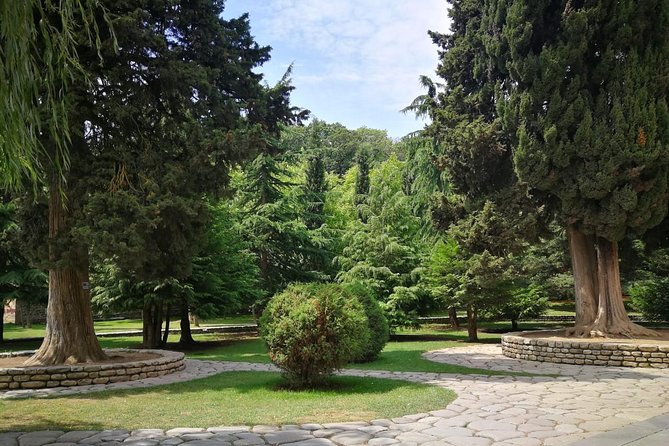 Secrets of Kakheti: Wine & Home-Cooked Lunch - Stop 5: Kindzmarauli Corporation Wine House for a second guided tasting