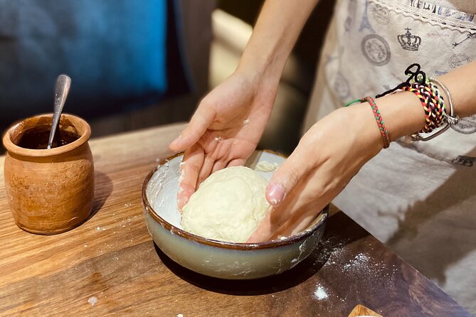 Small-Group Khinkali and Khachapuri Cooking Class in Tbilisi - The Included Meal: Wine, Tomato Salad, and a Cheese Platter