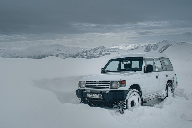 Snow Activities in Gudauri Ski Resort Private Full Day Tour - Stop 1: Zhinvali Reservoir, a fast breather with real mountain context