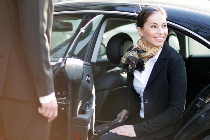 Tbilisi Airport Arrival Private Transfer To Accommodation & Hotel - Car or minivan: choose based on your group reality